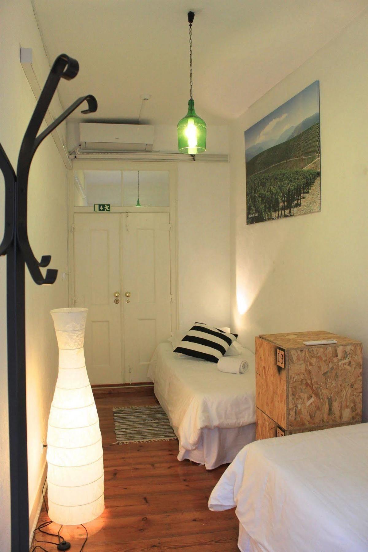 G&B - Hostel&Wines Lisboa Exterior foto
